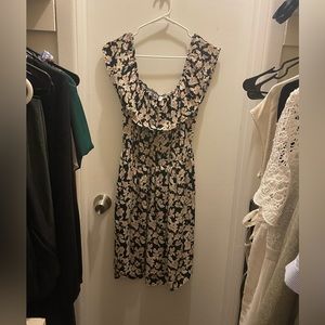 Off shoulder sun dress